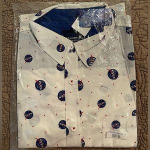 Buzz Aldrin. Short Sleeve Button Down. NASA Shirt. Size XL.